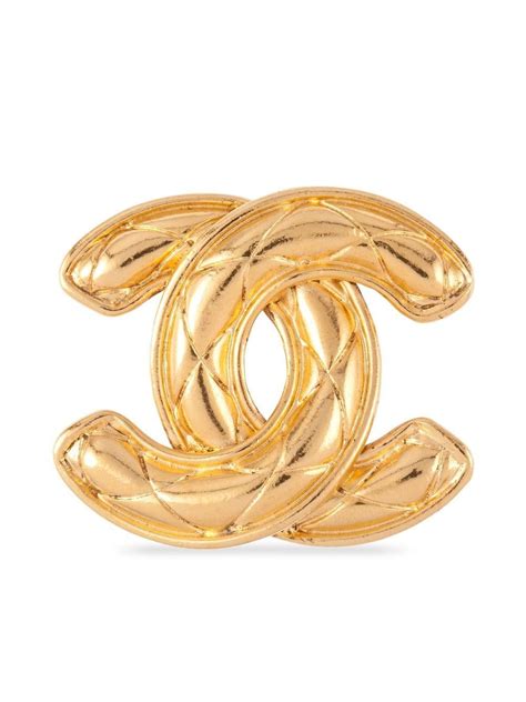 chanel diamond cc brooch.